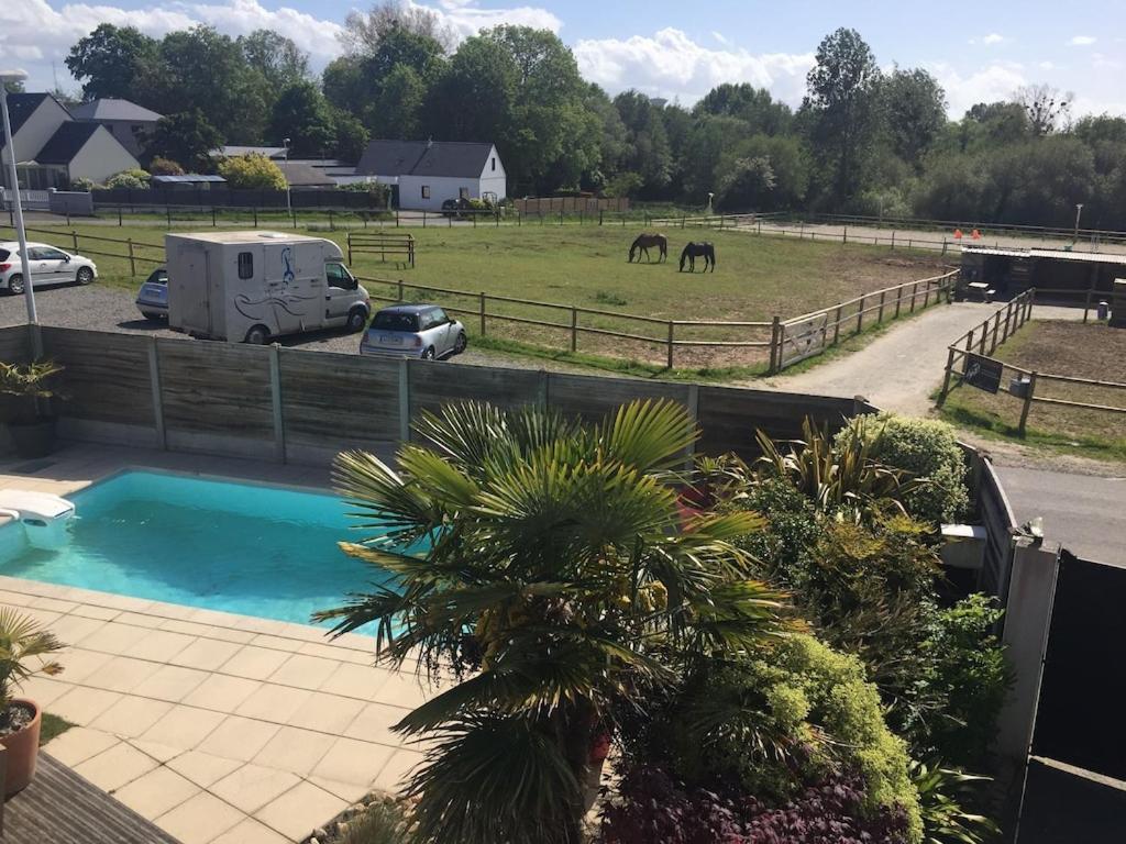 Maison Moderne Avec Piscine Chauffee Dans La Baie Du Mont St Michel 200M2 Yquelon Luaran gambar
